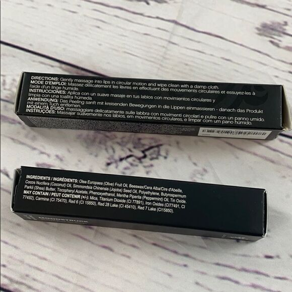 Younique lip bundle - Picture 3 of 4